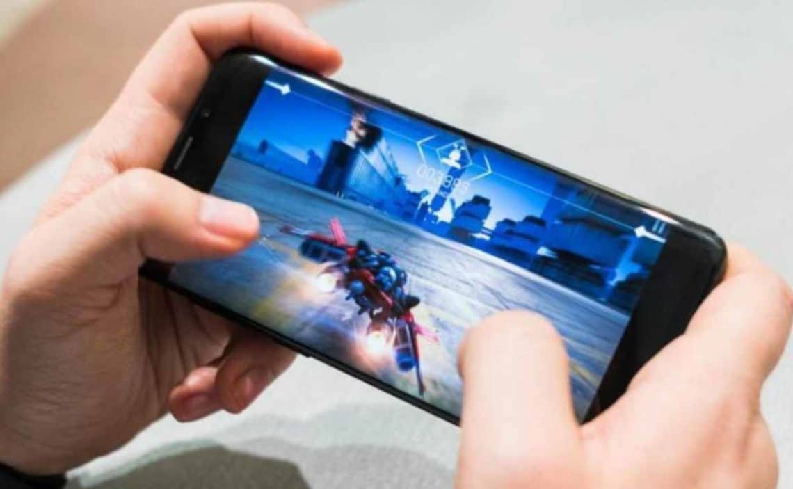 There are many games on Android that dont need an internet connection