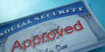 Discover the average Social Security payment for your year of birth