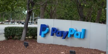 PayPal Adds Passkeys as Login Method for Apple Users