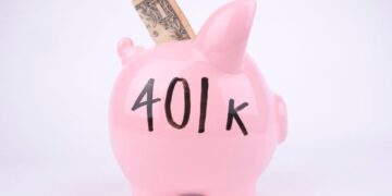 How to withdraw money from 401(k) retirement plan