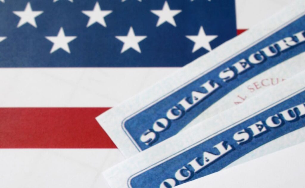 Seniors With A Retirement Age Of 65 Will Receive Social Security Of seniors-with-a-retirement-age-of-65-will-receive-social-security-of