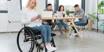 Working while on SSDI benfits