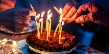 Your birthday means pros and cons in Social Security
