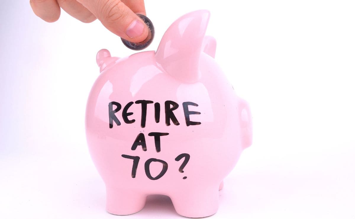 Delaying your retirement can boost your benefits while you have more time to increase your savings