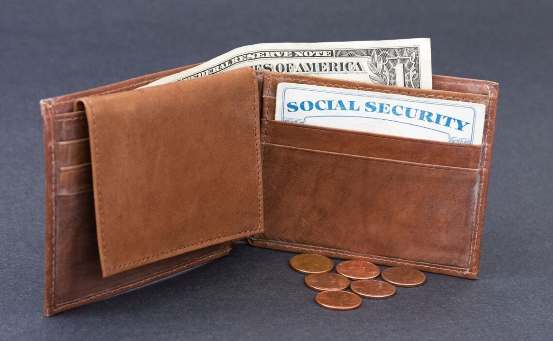 Social Security 2023 money arrives earlier
