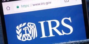 Having an IRS online acount is perfect for receiving earlier our tax refund