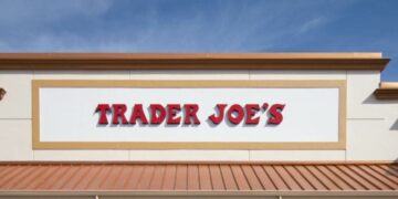 Trader Joes has no home delivery of products