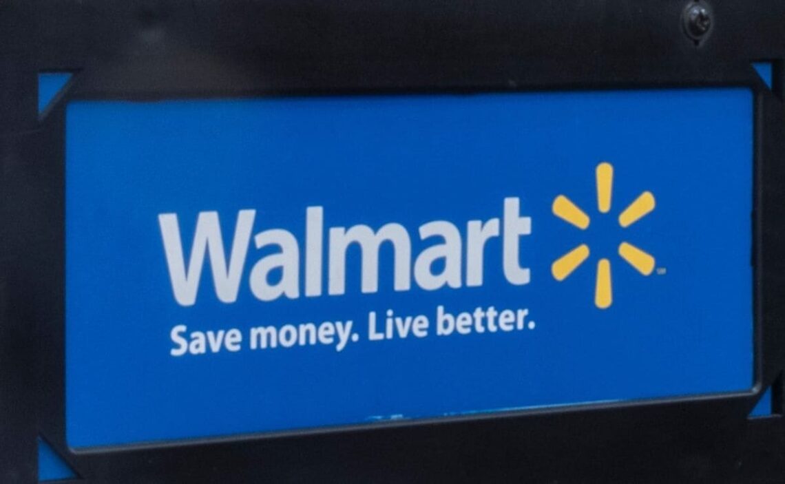 Walmart includes new features in some supercenters
