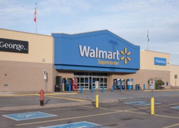 Walmart's workers and the new salary they get in 2023