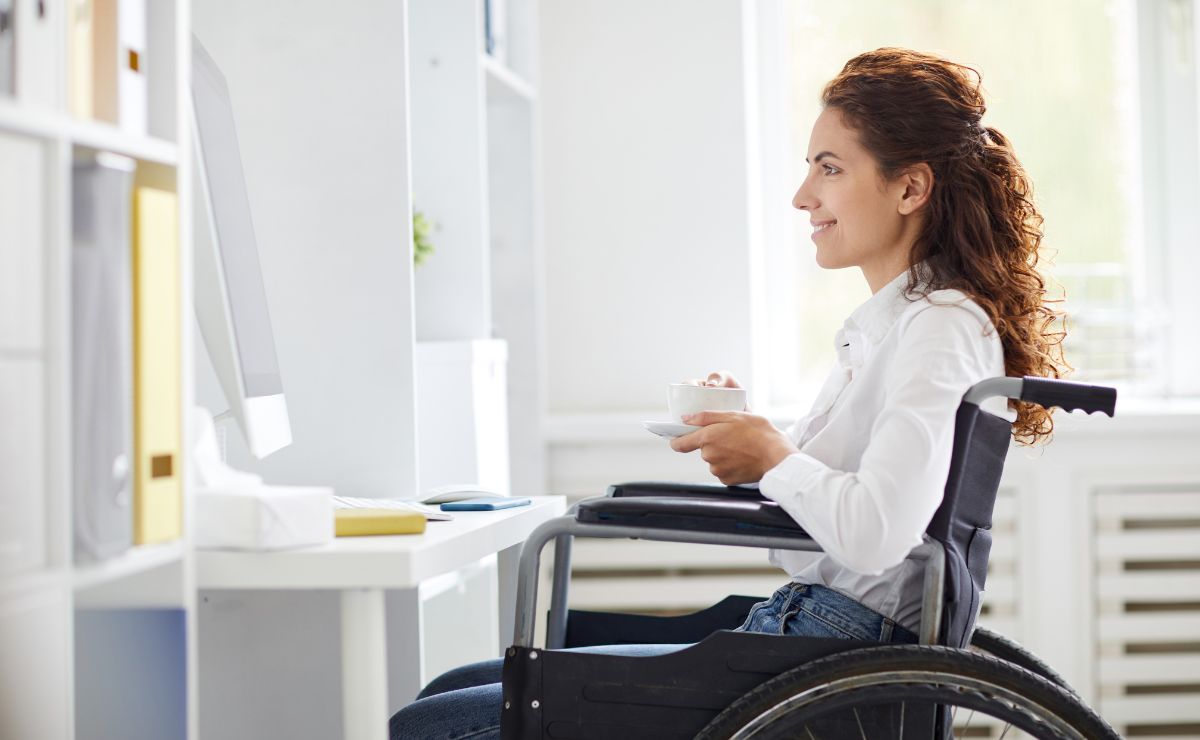 An extra check worth more than 900 dollars per month could arrive to People with a Disability