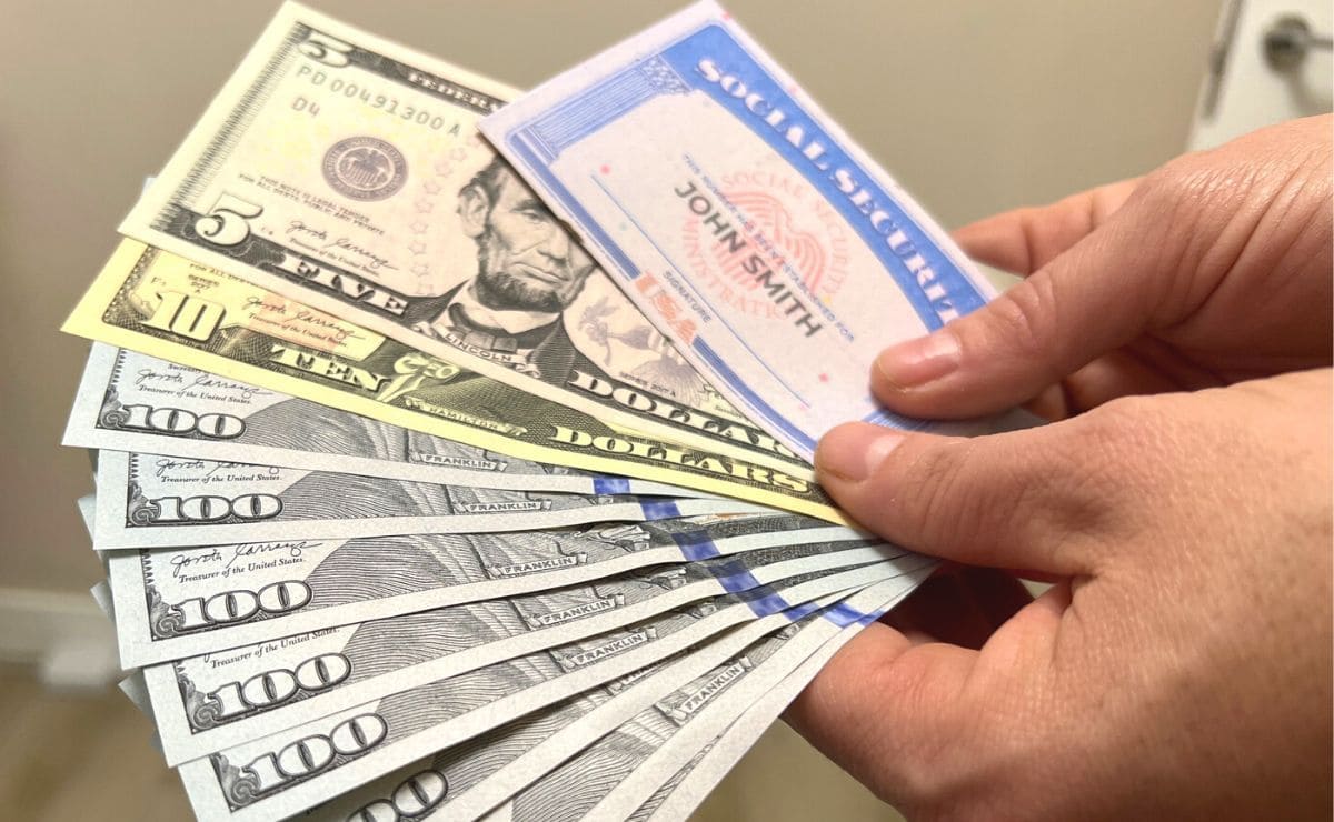 Millions Of 65 Years Old Social Security Users Are About To Get A millions-of-65-years-old-social-security-users-are-about-to-get-a