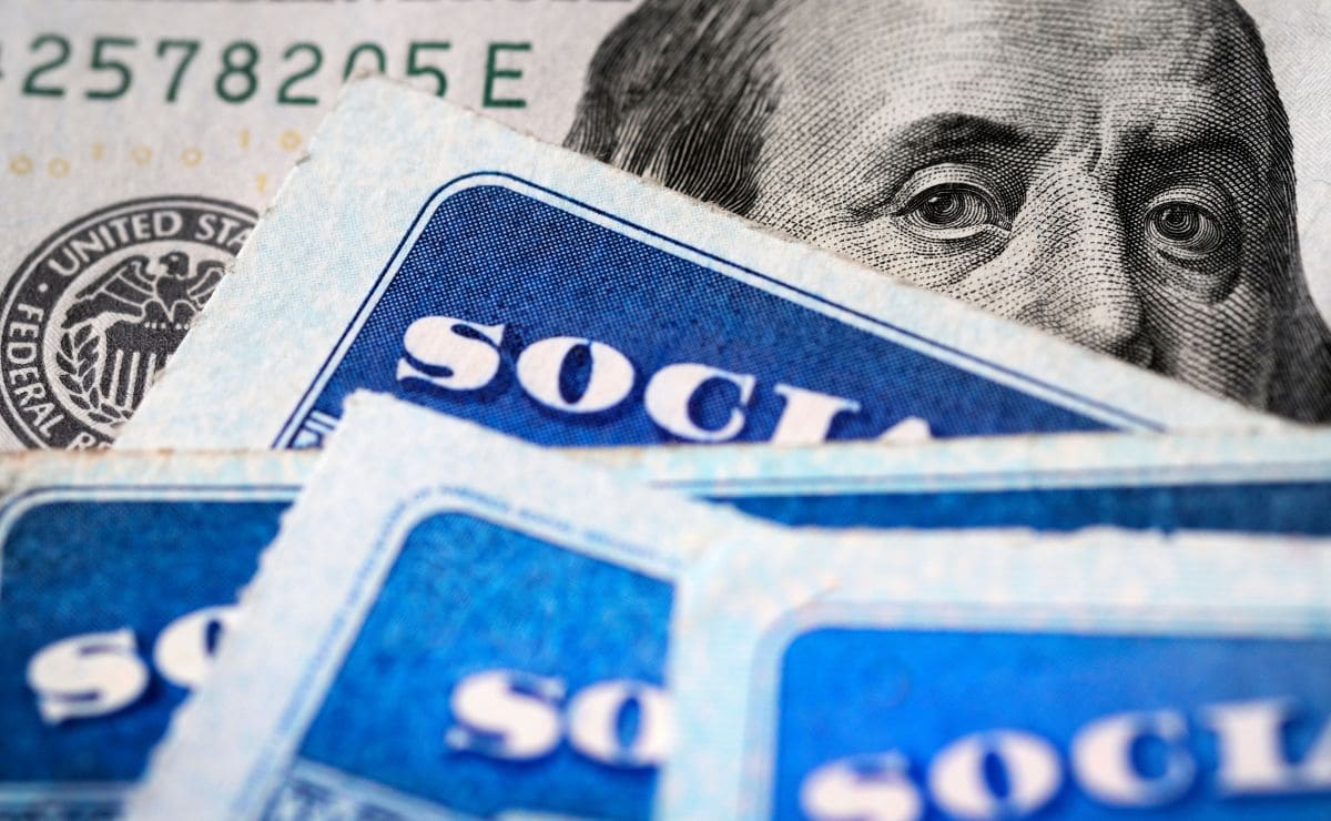 Social Security follows a calendar to send the retirement money