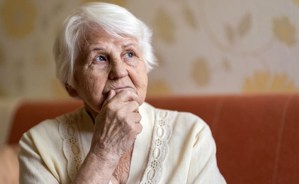 Social security should i claim my retirement check before the new cuts 