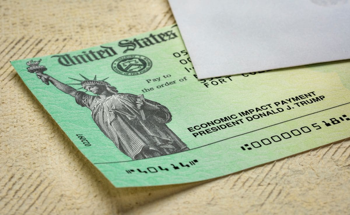 The new stimulus checks will arrive to Los Angeles citizens
