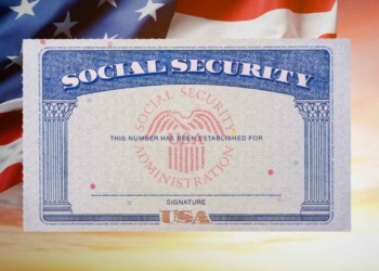 SSA card and US flag to talk about the Great disappointment in the 2024 COLA and the increase in Social Security retirement benefits