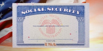 SSA card and US flag to talk about the Great disappointment in the 2024 COLA and the increase in Social Security retirement benefits