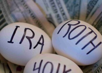 Learn about the best Roth IRAs plans in November 2023