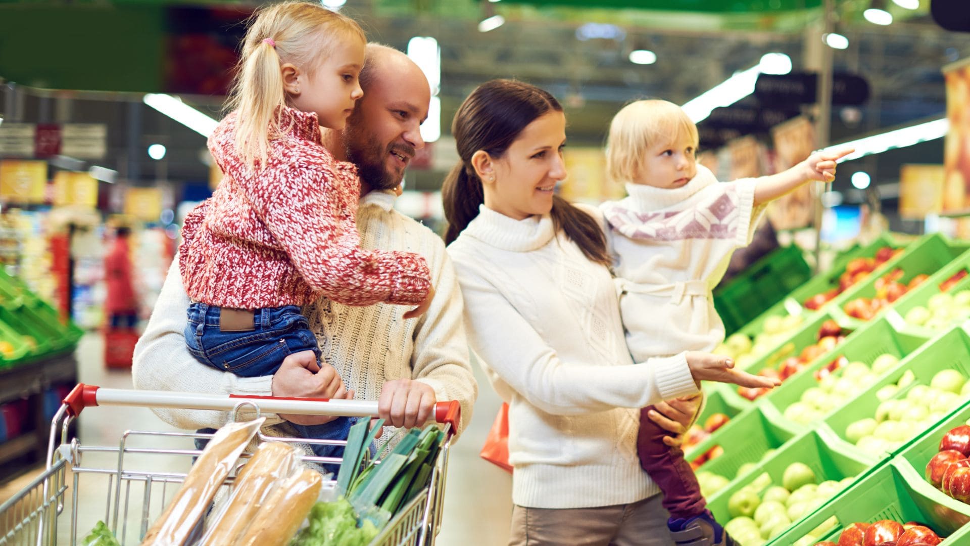 4 members family will get a new SNAP Food Stamps in one of these States