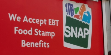 Find out if you can get SNAP Food Stamps and Supplemental Security Income at the same time
