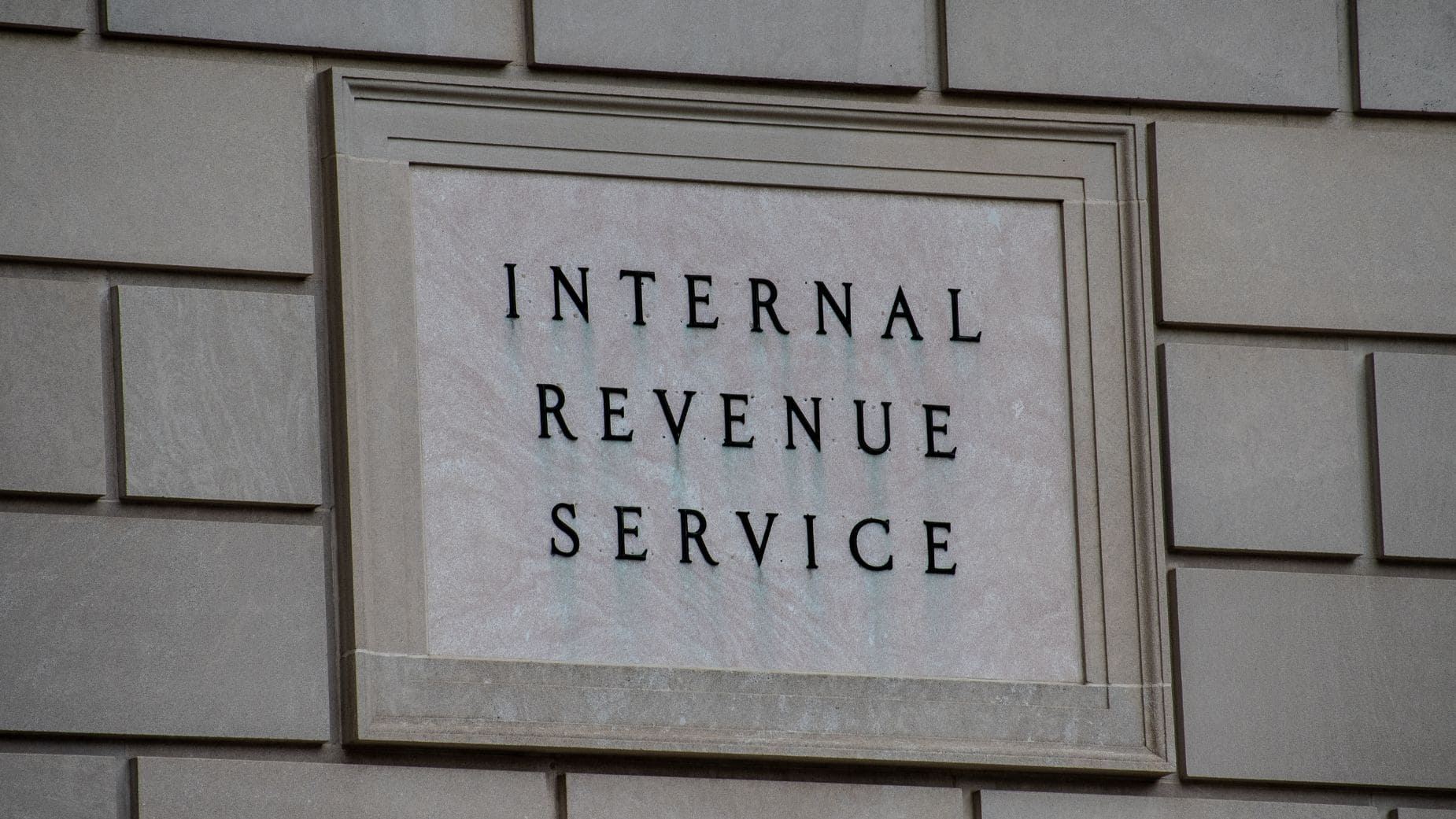 The IRS is giving help about taxes to Maine citizens