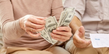 Social Security will send bigger retirement checks in May 2024