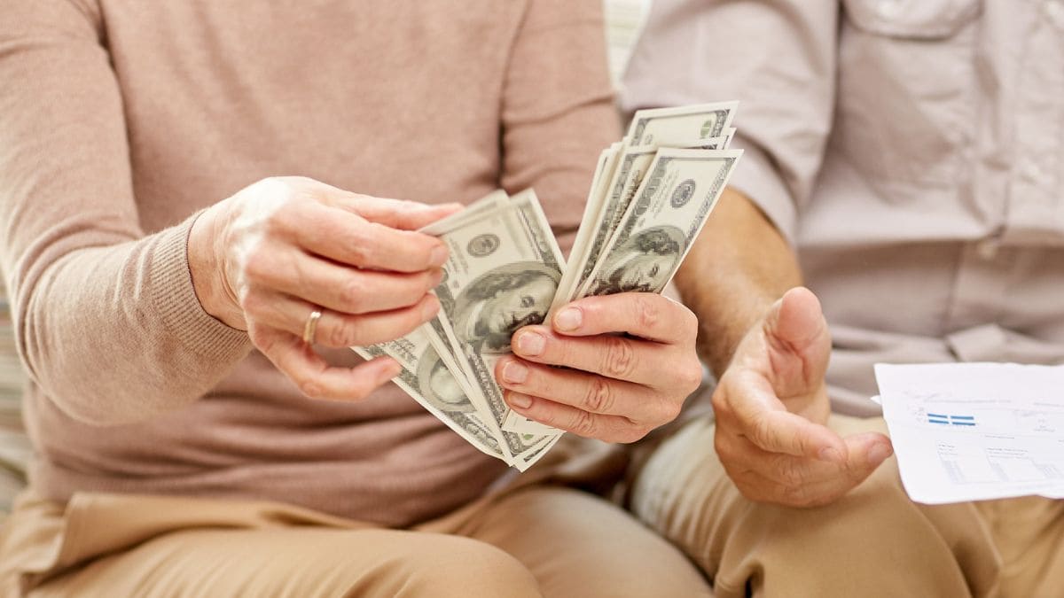 Social Security will send bigger retirement checks in May 2024