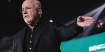 Dave Ramsey Says People Should Take Social Security at Age 62 Despite It Being a "Mathematical Disaster"
