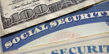 Get an extra check from Social Security in August 30th