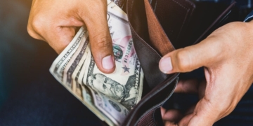 Find out if you are going to get the new 550 dollars Social Security check