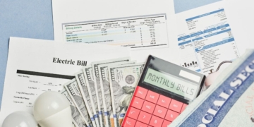 Your monthly energy bills could be paid easier if you have a Social Security check