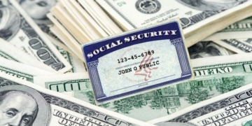 Find out why the Social Security is sending the next check with the COLA in two weeks
