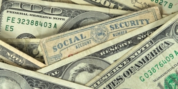 Find out the minimum age to get a Social Security check in April 2025