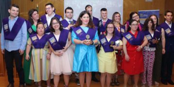 Jóvenes con discapacidad intelectual se gradúan por la Pablo de Olavide