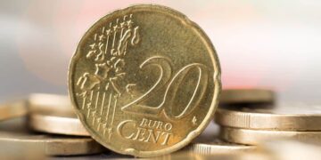 La moneda española que te podrá hacer ganar más de 1.500 euros - Tiene exceso de metal (CANVA)