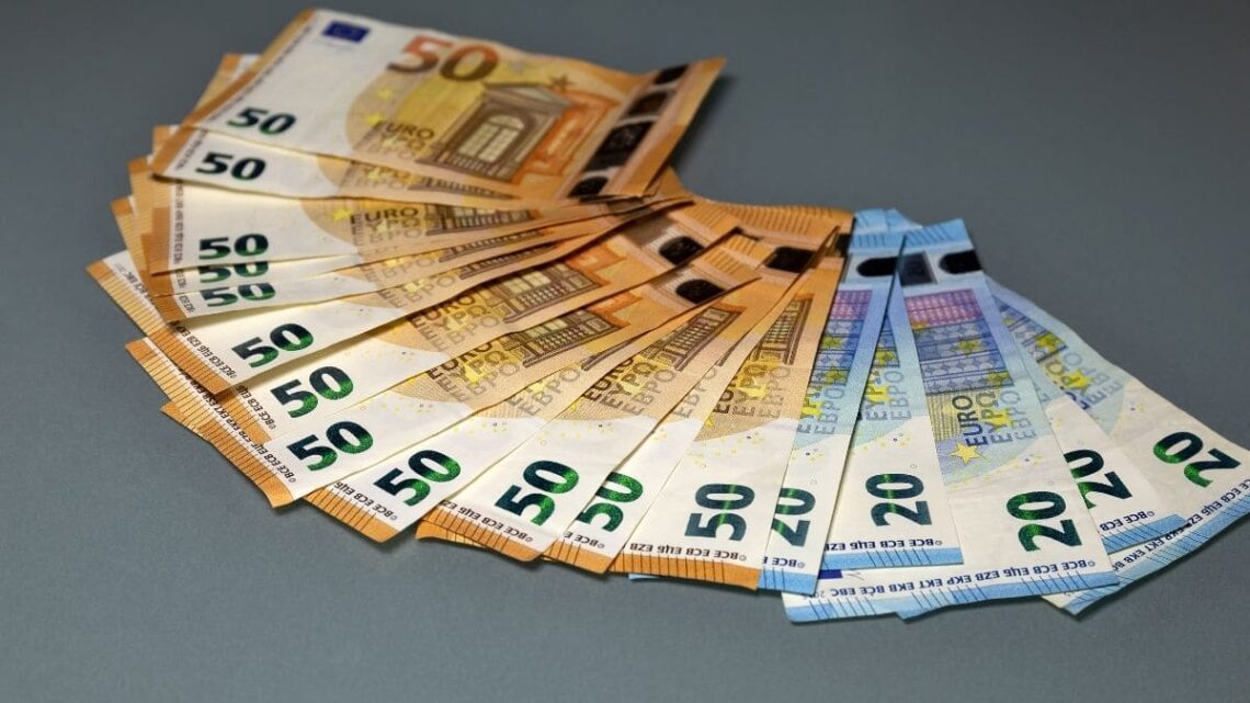 Con la pensión SOVI tienes la opción de conseguir un extra de más de 500 euros al mes