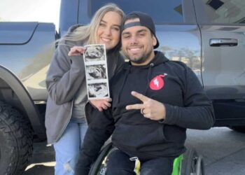 Aaron Fotheringham anuncia que tendrá gemelos