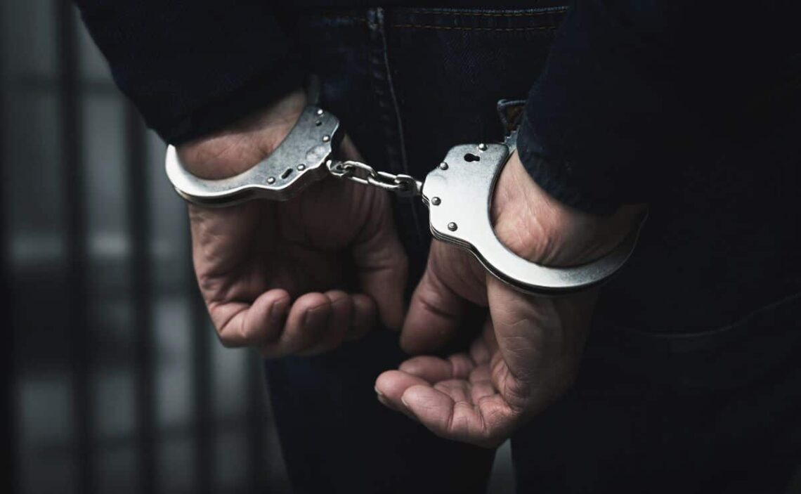 Abogado a la cárcel por estafar a personas con discapacidad incapacidad permanente