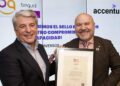 Accenture reconocida con el Sello Bequal Plus que otorga la Fundación Bequal. El presidente de Accenture, Juan Pedro Moreno, ha recibido el Sello Bequal de manos de Luis Cayo Pérez, presidente de la Fundación Bequal - FUNDACIÓN ONCE