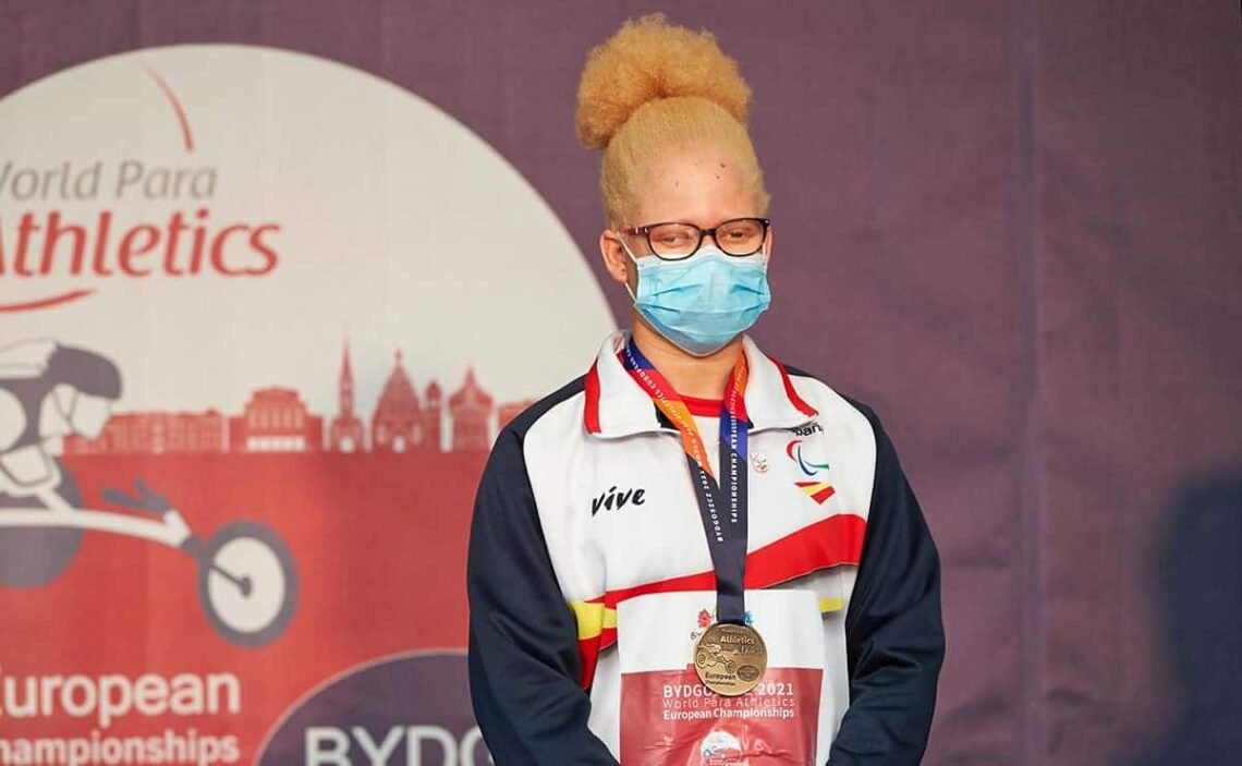 Adiaratou Iglesias atleta con discapacidad