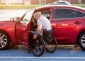 Ahorro de personas con discapacidad al comprar un coche
