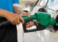 La OCU señala cual es el día más barato para echar gasolina