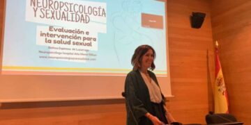 Ainhoa Espinosa de Luzarraga psicóloga general sanitaria y neuropsicóloga experta en las personas con discapacidad
