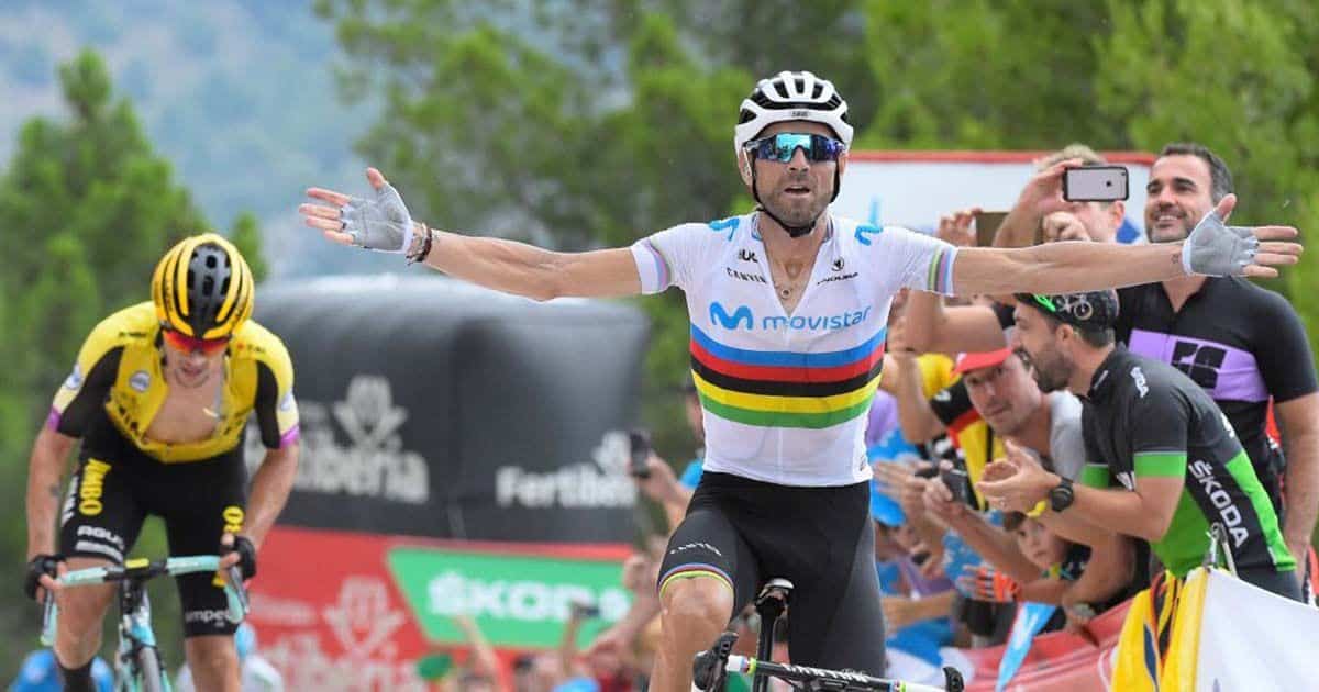 Alejandro Valverde celebrando una victoria