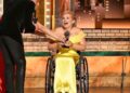 Ali Stroker, la primera actriz en silla de ruedas en recibir un premio Tony de teatro
