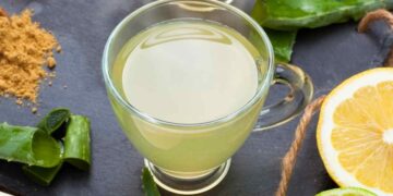 Agua de aloe vera con limón: el remedio casero perfecto para estar saludables