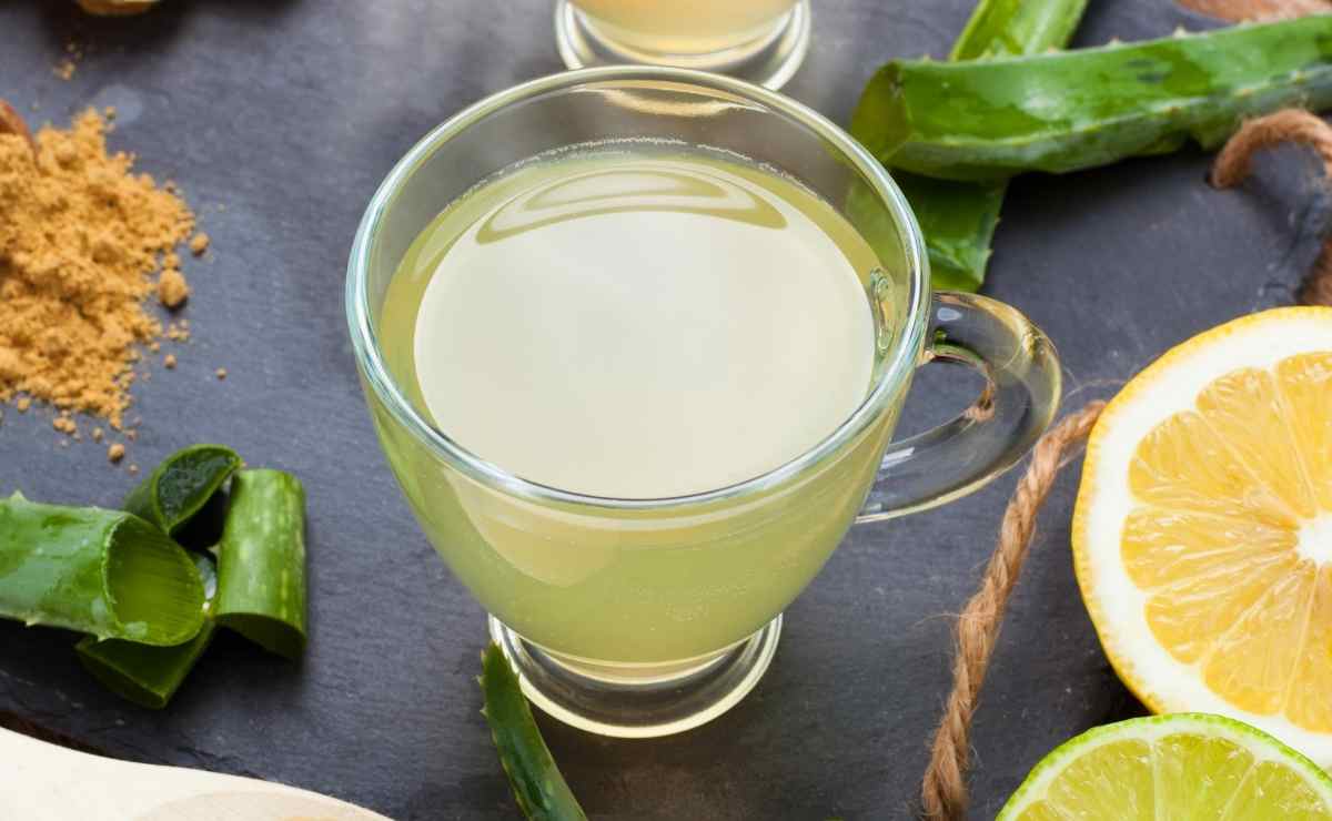 Agua de aloe vera con limón: el remedio casero perfecto para estar saludables