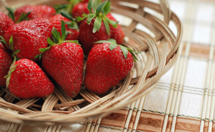 Aprender a conservar las fresas para que duren más tiempo en la nevera