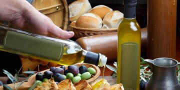 Así debes conservar el aceite de oliva para que no pierda sus propiedades
