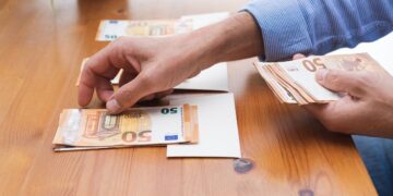 Así se reparte el dinero en una herencia sin testamento