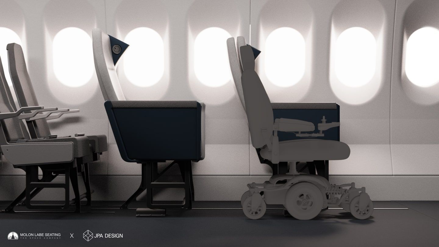 Asiento avion para volar en la propia silla de ruedas